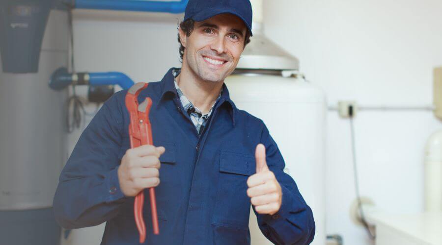 Local expert plumbing services in La Monte, MO